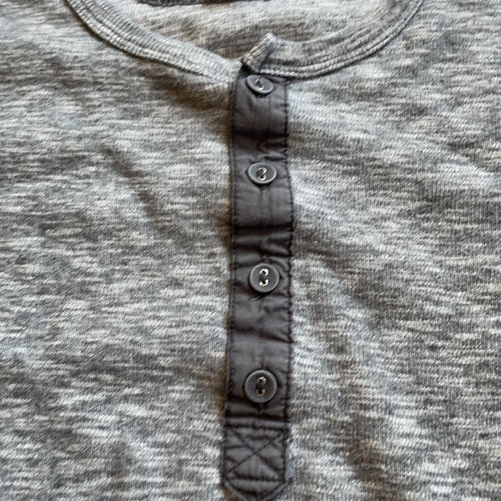 **Host Pick** Lucky Brand Men’s Henley Style Sweatshirt - Picture 2 of 6